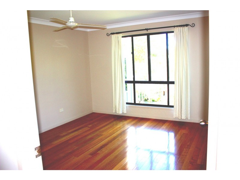 70 Woodrow Dr, Agnes Water QLD 4677