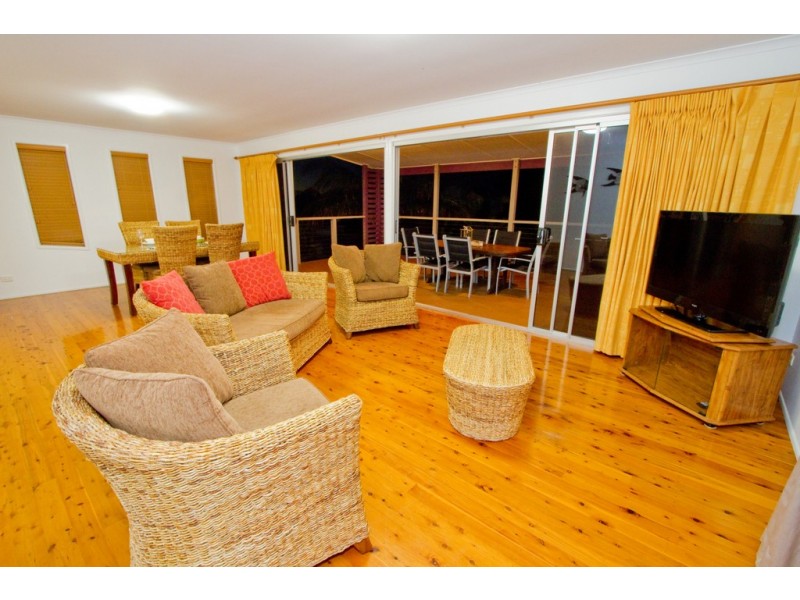 5 Coral Avenue, Agnes Water QLD 4677