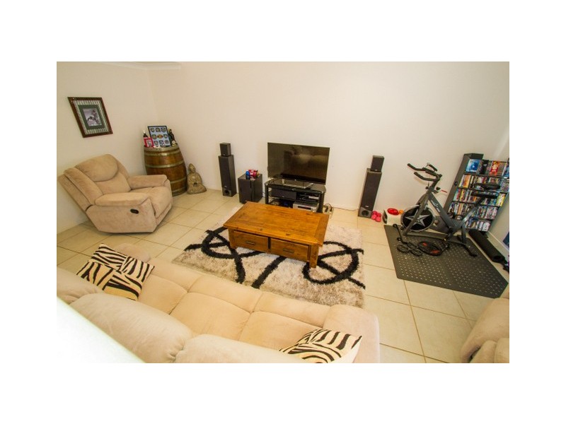 2/24 Discovery Drive, Agnes Water QLD 4677