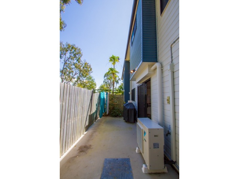 2/24 Discovery Drive, Agnes Water QLD 4677