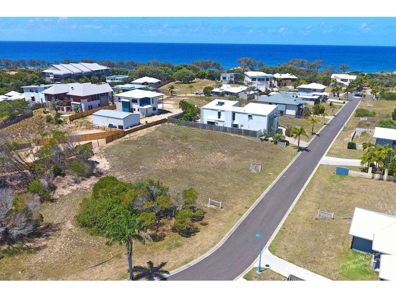 11 Atlantis Blvd, Agnes Water QLD 4677