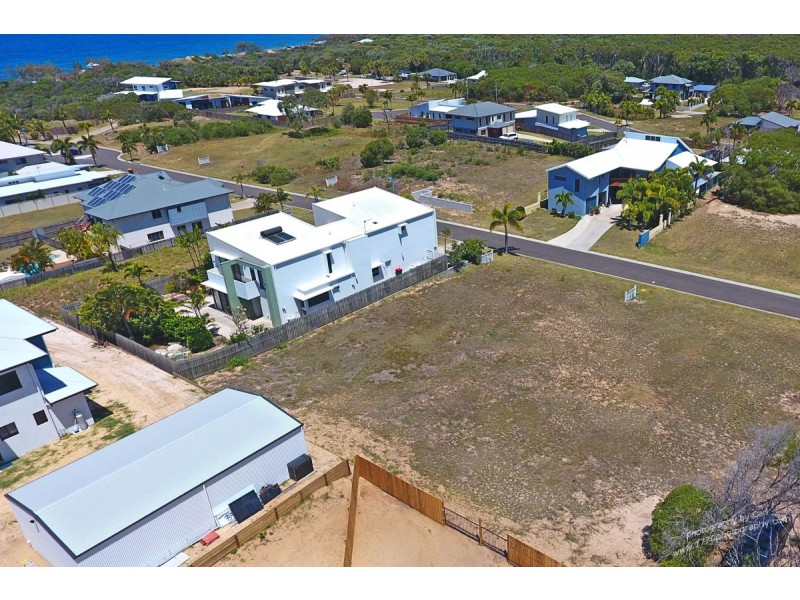 11 Atlantis Blvd, Agnes Water QLD 4677