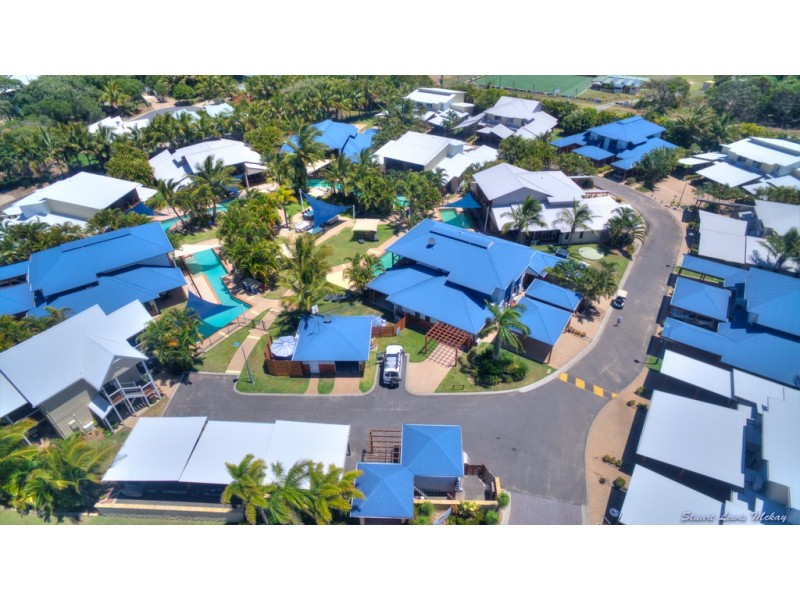 16/2 Beaches Village Circuit, Agnes Water QLD 4677