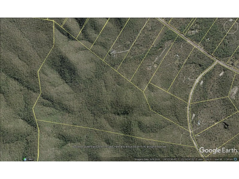 216 Davies Road, Captain Creek QLD 4677