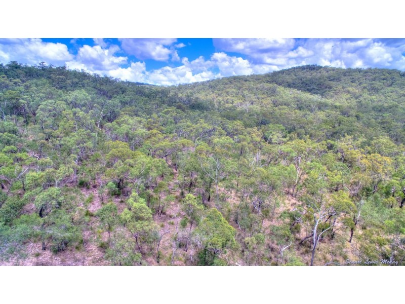 216 Davies Road, Captain Creek QLD 4677