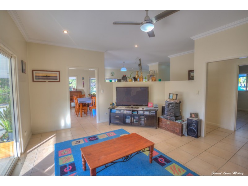20 Bousgas, Agnes Water QLD 4677