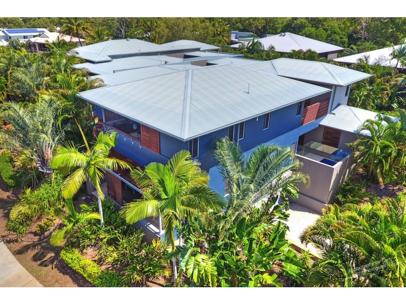 BH 13 Ocean Beach Drive, Agnes Water QLD 4677