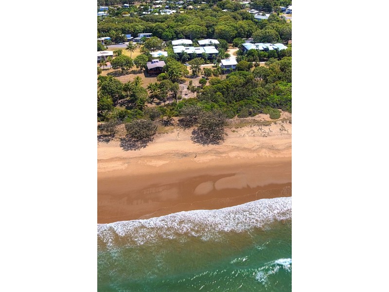 BH 13 Ocean Beach Drive, Agnes Water QLD 4677