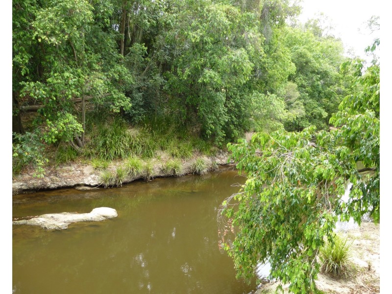 1272 Fingerboard Road, Mount Tom QLD 4677