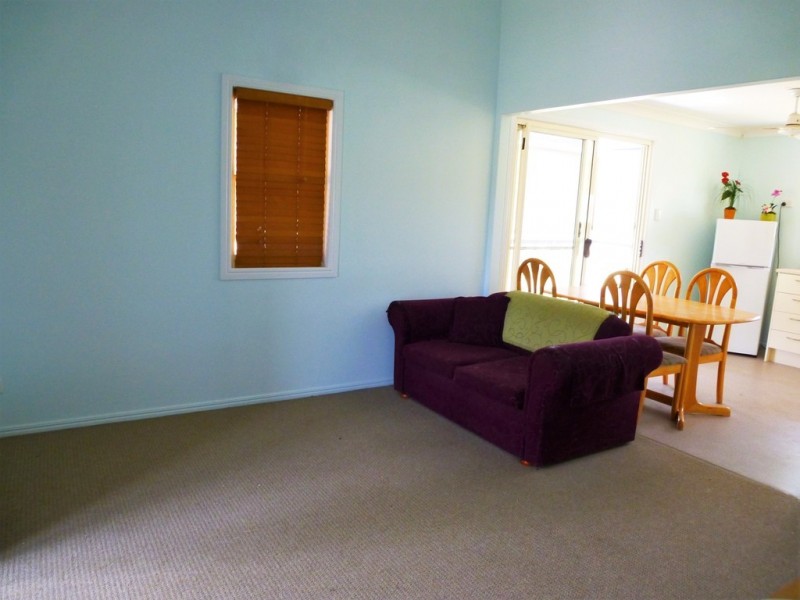 3167 Lowmead Road, Lowmead QLD 4676