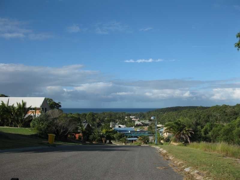 2 Round Hill Road, Agnes Water QLD 4677