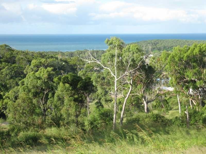 2 Round Hill Road, Agnes Water QLD 4677