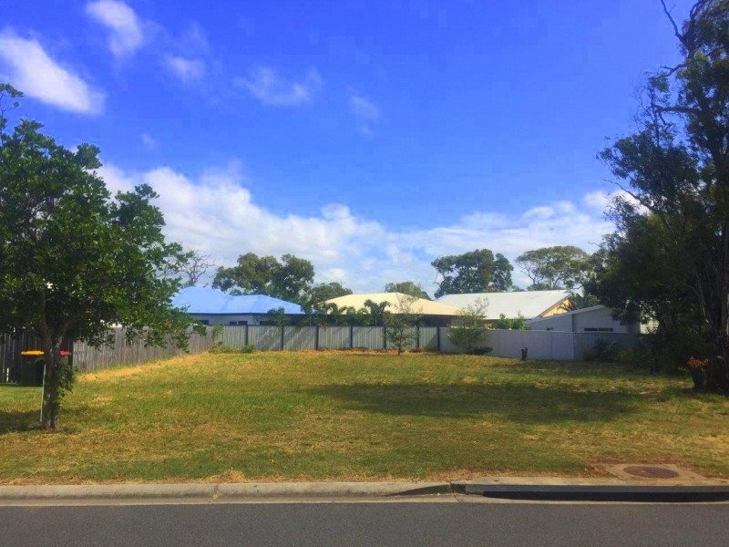 5 Dolphin Court, Agnes Water QLD 4677