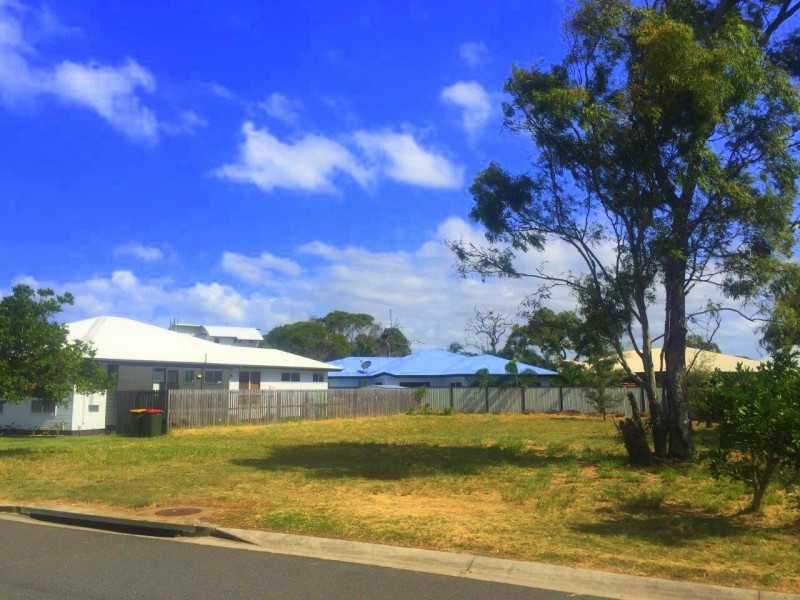 5 Dolphin Court, Agnes Water QLD 4677