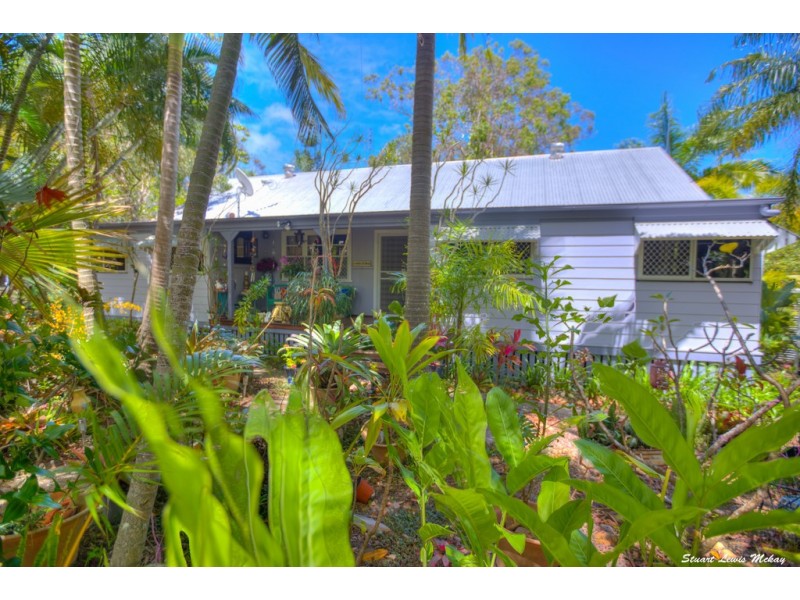 202 Streeter Drive, Agnes Water QLD 4677