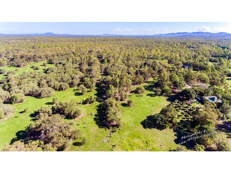 1222 Round Hill Rd, Captain Creek QLD 4677