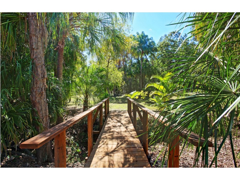 102 Countess Russell Crescent, Agnes Water QLD 4677