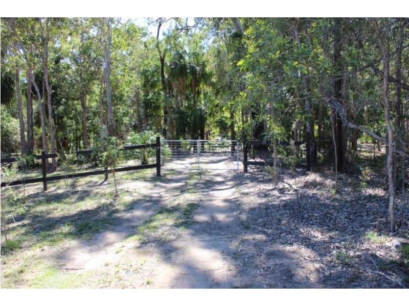 102 Countess Russell Crescent, Agnes Water QLD 4677