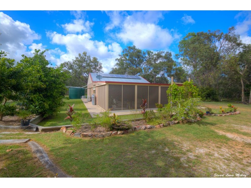 240 Masthead Drive, Agnes Water QLD 4677
