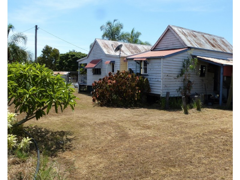 10 Mc Pherson, Rosedale QLD 4674