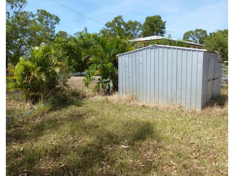 10 Mc Pherson, Rosedale QLD 4674