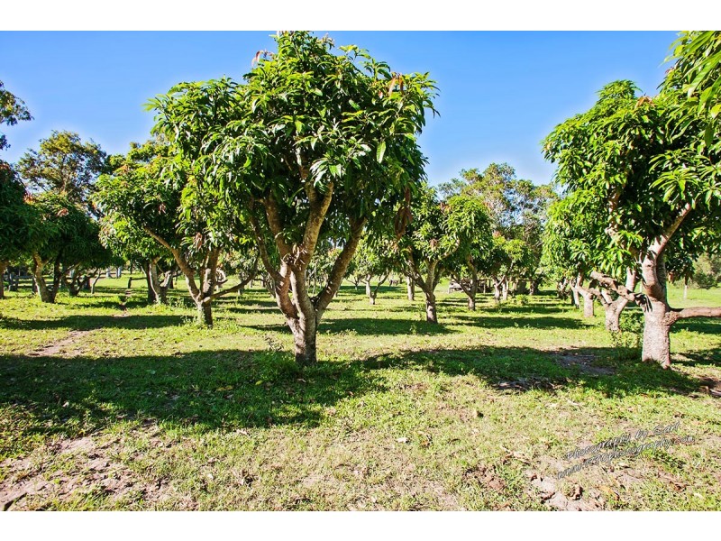 1222 / Lot 1 Round Hill Rd, Captain Creek QLD 4677