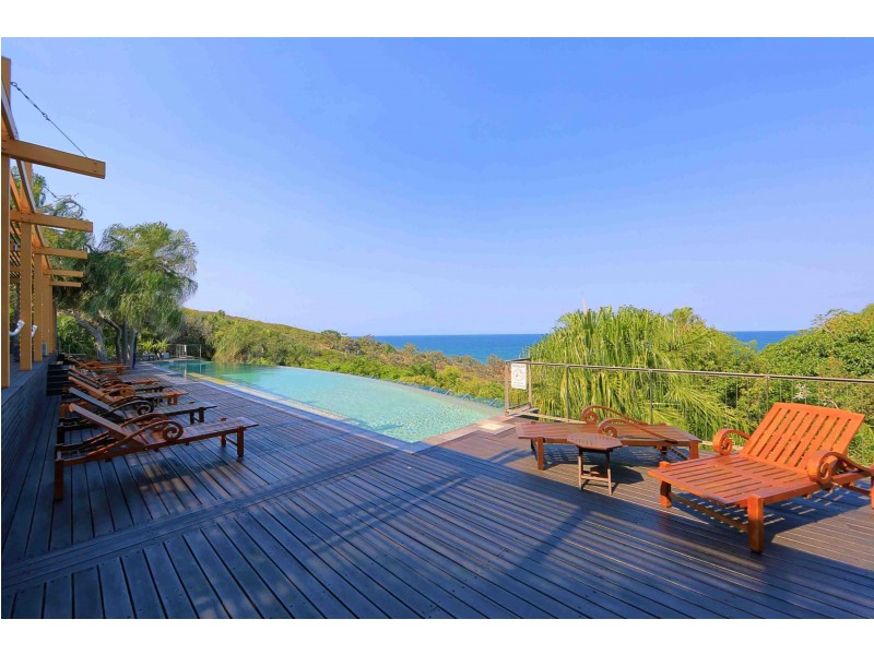 112 Hawkes Bill Drive Sunrise, Agnes Water QLD 4677