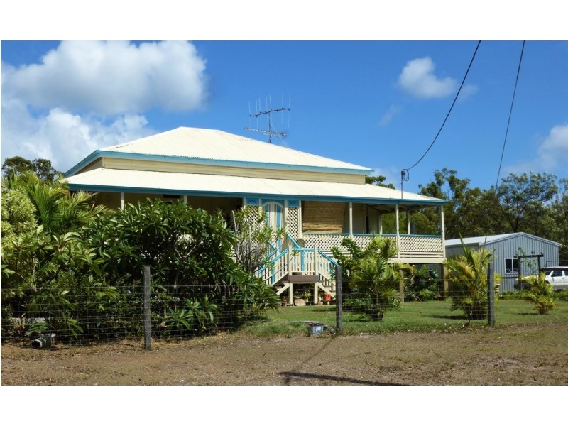 457 Deepwater Road, Deepwater QLD 4674