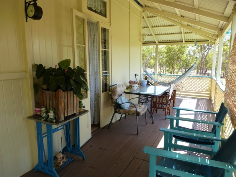 457 Deepwater Road, Deepwater QLD 4674