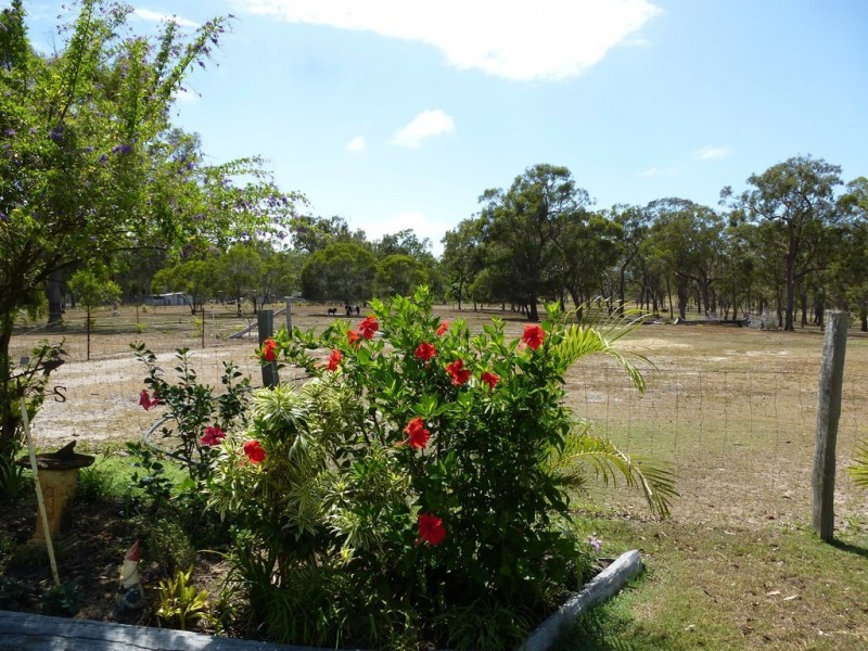 457 Deepwater Road, Deepwater QLD 4674