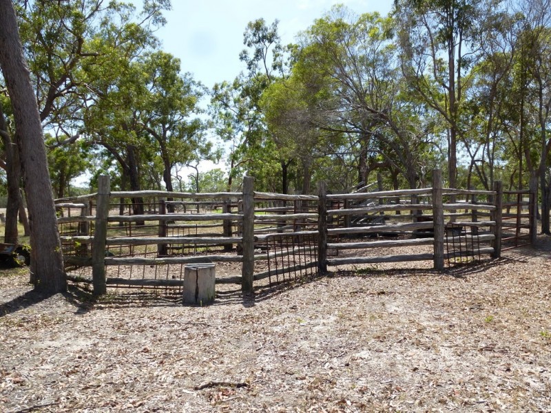 457 Deepwater Road, Deepwater QLD 4674