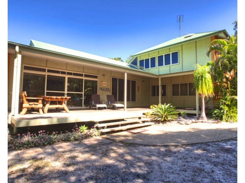 13 Lady Musgrave Court, Agnes Water QLD 4677