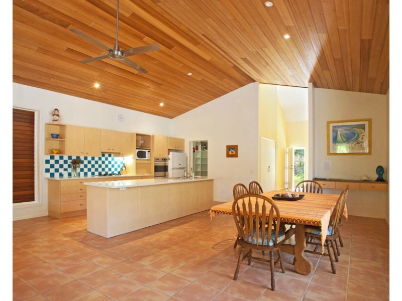 13 Lady Musgrave Court, Agnes Water QLD 4677