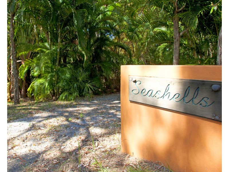 13 Lady Musgrave Court, Agnes Water QLD 4677