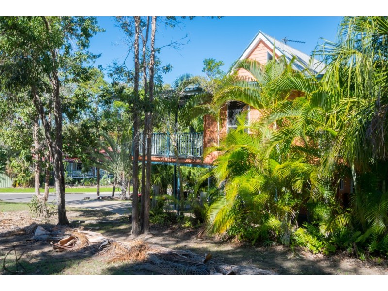 8 Banksia Drive, Agnes Water QLD 4677