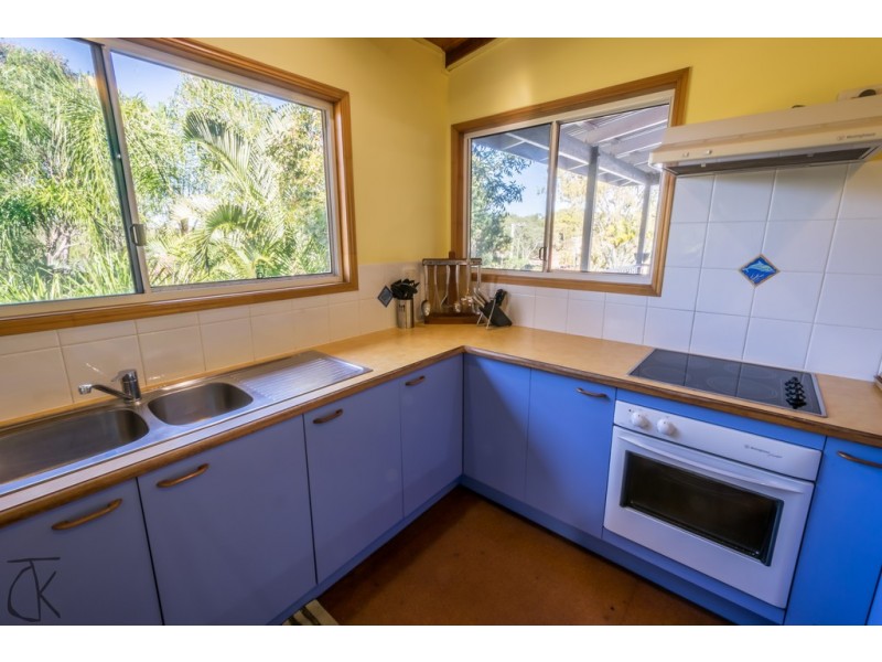 8 Banksia Drive, Agnes Water QLD 4677
