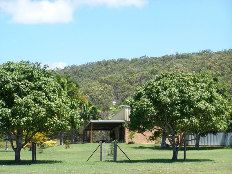 419 Matchbox Road, Deepwater QLD 4674