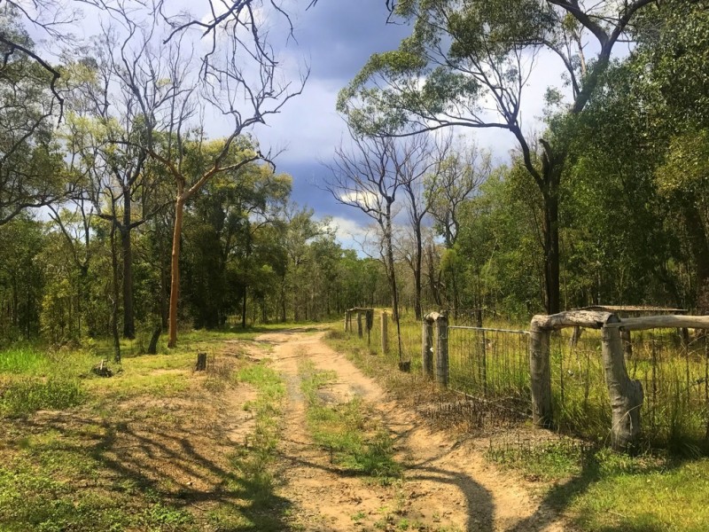 179 Murphy Road, Captain Creek QLD 4677