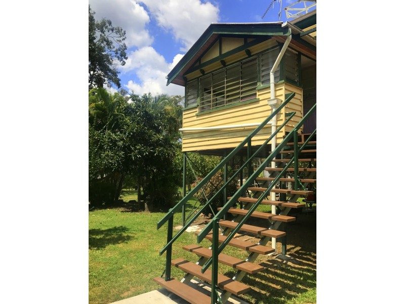 179 Murphy Road, Captain Creek QLD 4677