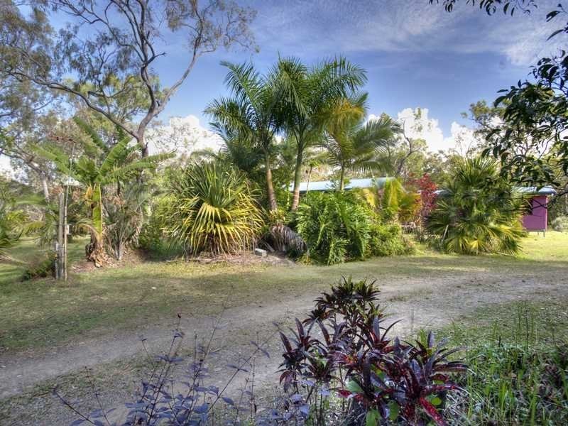 2539 Round Hill Rd, Agnes Water QLD 4677