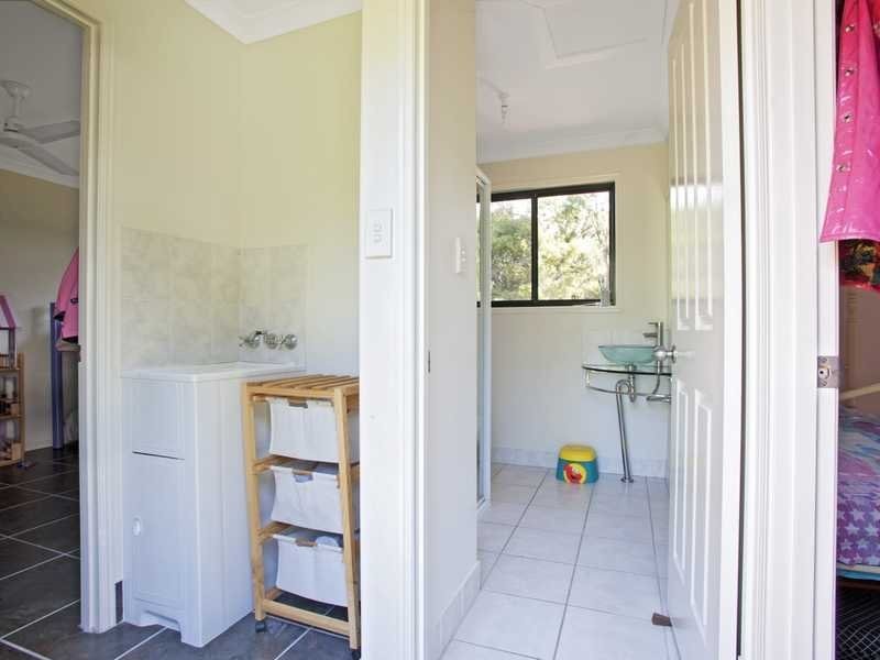 2539 Round Hill Rd, Agnes Water QLD 4677