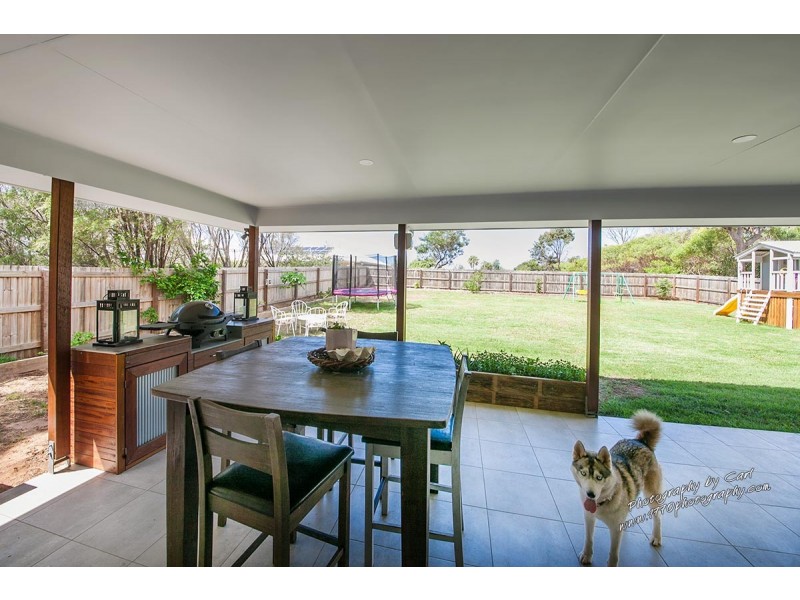 22 Waterfront Drive, Agnes Water QLD 4677