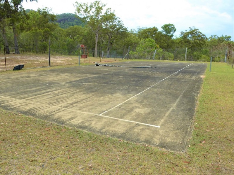 1833 Tableland Road, Mount Maria QLD 4674