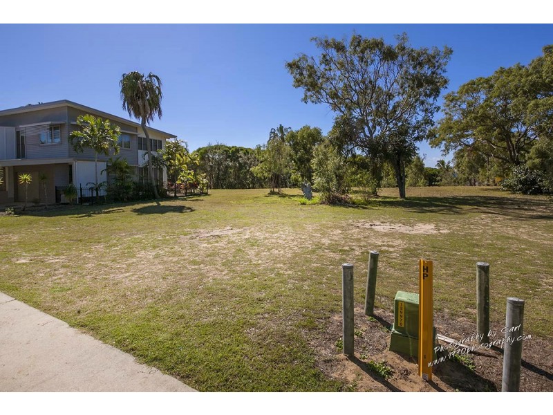 5 /12 Ocean Beach Drive, Agnes Water QLD 4677