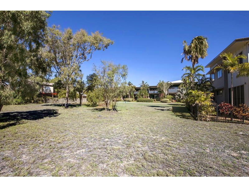 5 /12 Ocean Beach Drive, Agnes Water QLD 4677