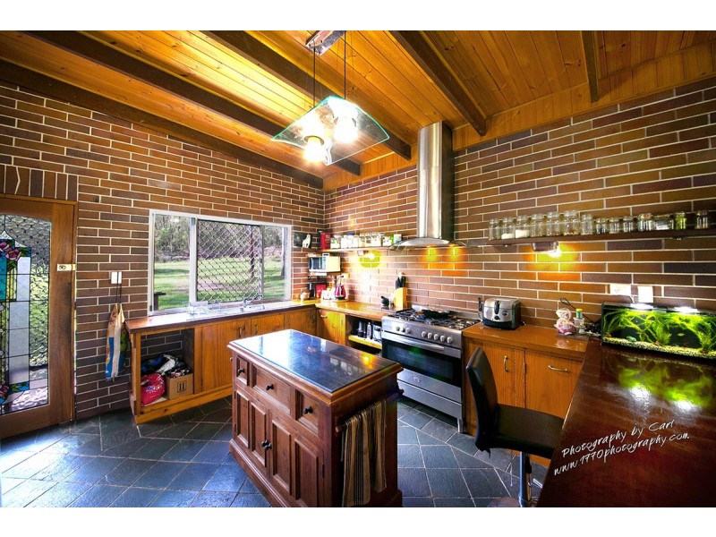 108 Creevey Drive, Captain Creek QLD 4677