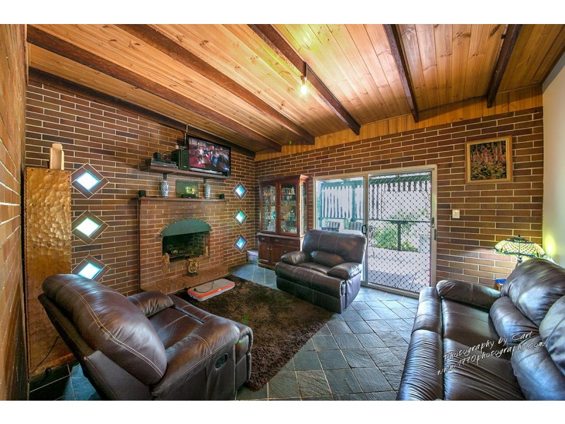 108 Creevey Drive, Captain Creek QLD 4677