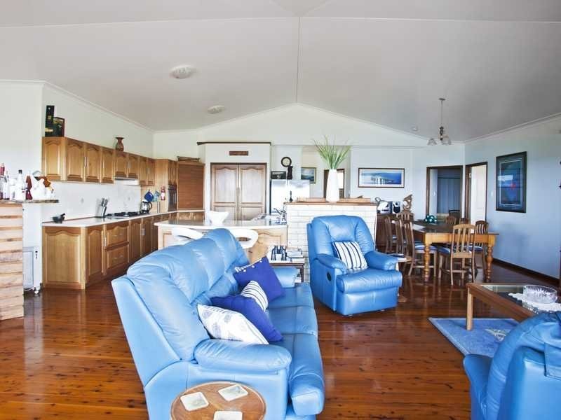 8 Ocean Drive, Seventeen Seventy QLD 4677