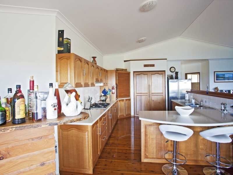 8 Ocean Drive, Seventeen Seventy QLD 4677