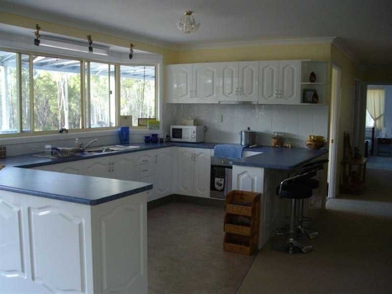 990 Round Hill Road, Captain Creek QLD 4677